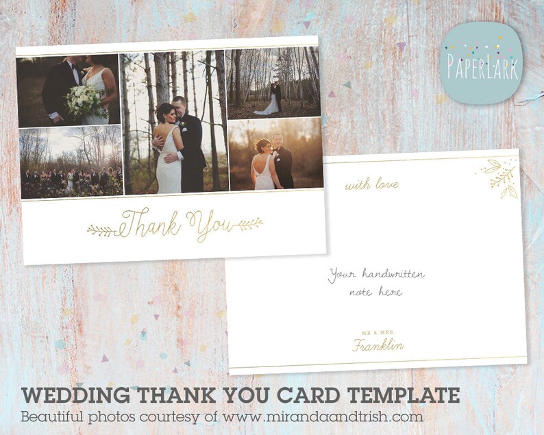 Może przedstawiać: Szablon kartki z podziękowaniami ślubnymi z złotą ramką i wzorem kwiatowym. Kartka zawiera cztery zdjęcia pary młodej w leśnym otoczeniu. Tekst "Dziękuję" jest napisany złotym pismem. Kartka zawiera r&oacute;wnież tekst "z miłością" i miejsce na ręcznie napisany list.