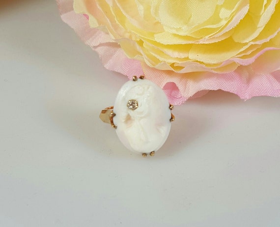 Antique 14k gold ring with Camee from Conch Shell… - image 4