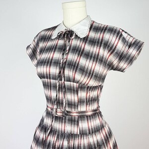 Vintage 1950s Dress S M White Red Black Plaid Fit & Flare Dress Fitted Shelf Bodice Wasp Waist Lace Trim Collar Tie Bow Cuffed Sleeves image 9