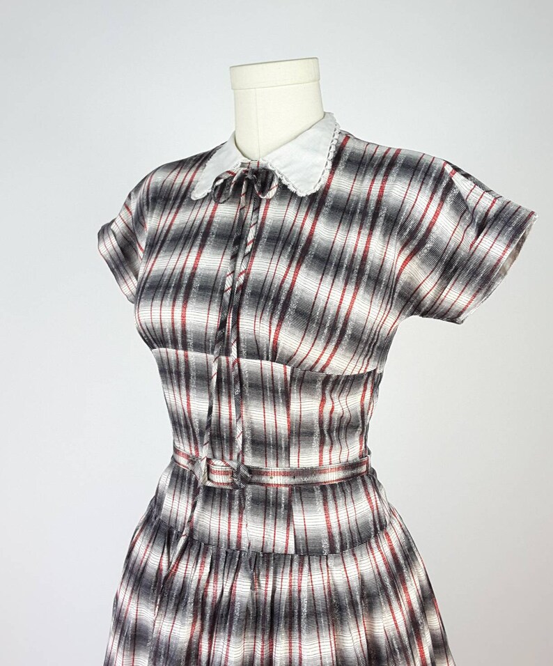 Vintage 1950s Dress S M White Red Black Plaid Fit & Flare Dress Fitted Shelf Bodice Wasp Waist Lace Trim Collar Tie Bow Cuffed Sleeves image 9