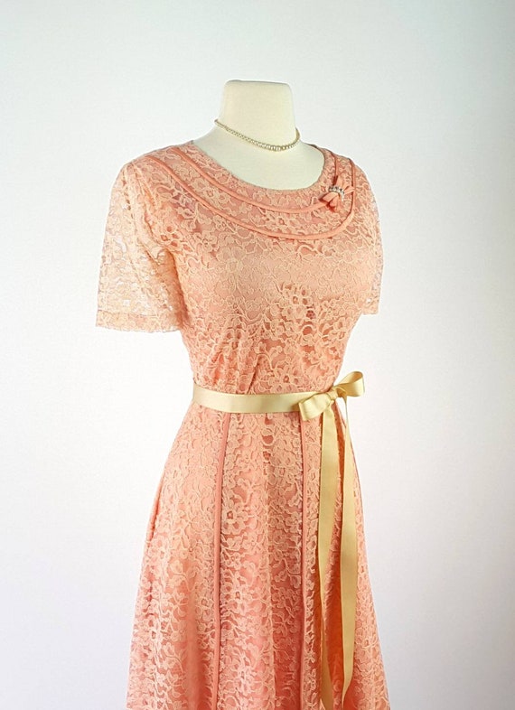 Vintage 40s Dress S M ~ Pretty Peach Pink Lacey 1… - image 6