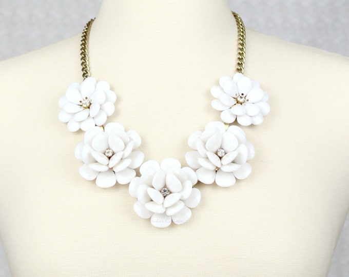 Rose Necklace Flower Statement Necklace Beaded Rose Necklace Collar Necklace White Necklace Bridal Jewelry