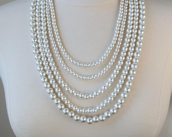 Collar de perlas de cinco hilos: joyería nupcial en capas