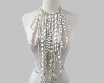 Collar de perlas con declaración y collar en cascada