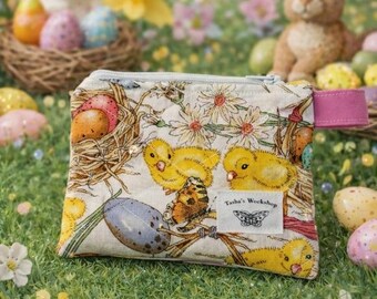Easter Egg and Chick Quilted Keychain Wallet