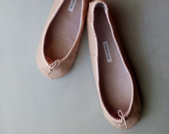 Nude cheap ballet pumps