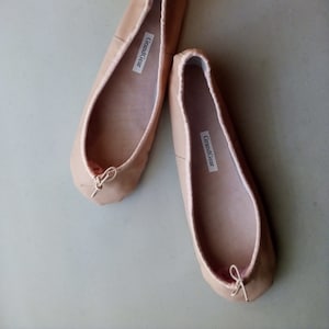 low cut ballet flats