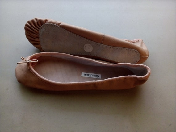 Extreme Low-Cut Nude  Leather Ballet Shoes size US 8.5  Adult Ballet Slippers Ready Now!! Ready-To-Ship Now!!