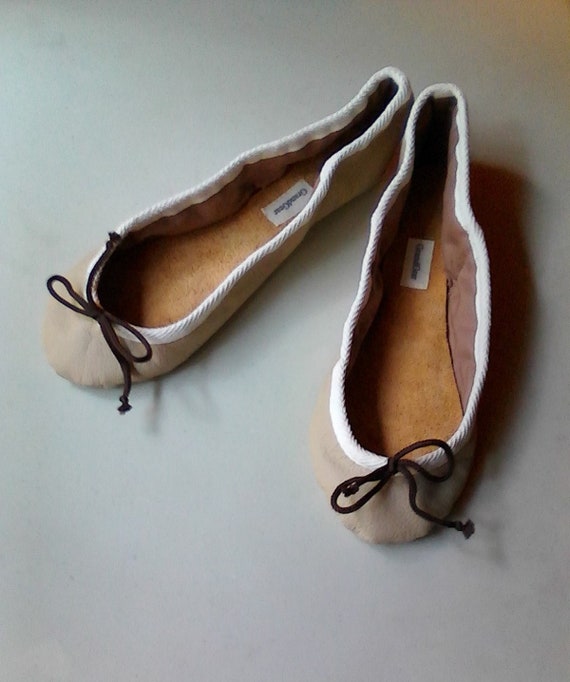 low cut ballet flats