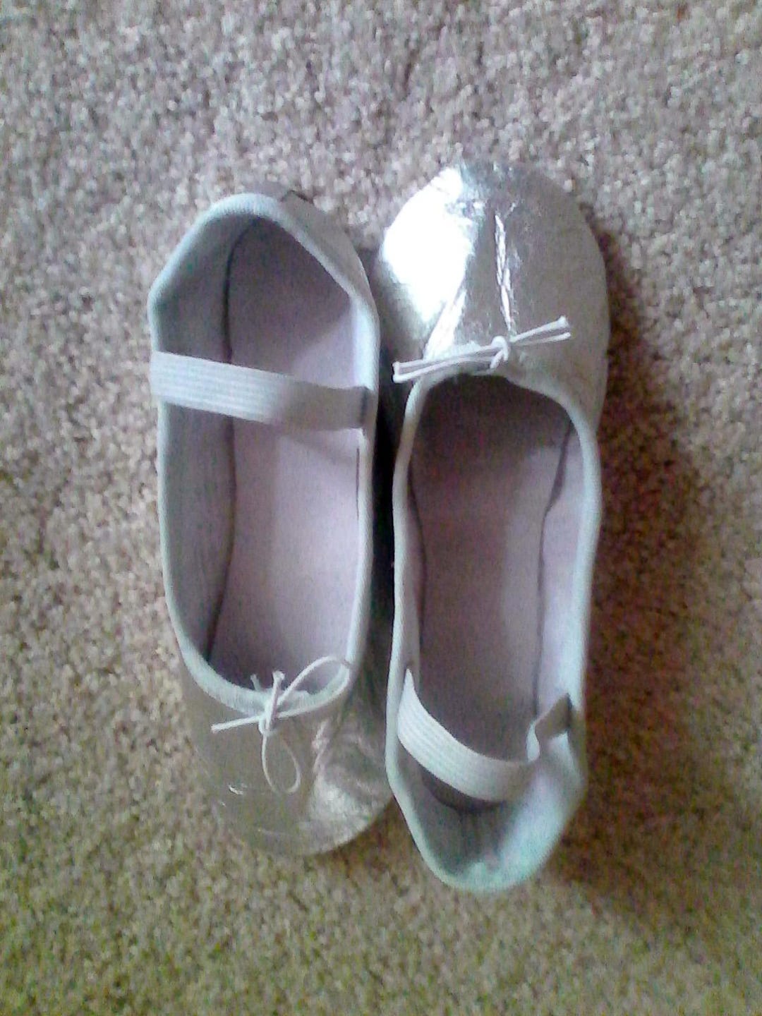 ¡Listo para enviar ahora! Zapatos de ballet de cuero plateado, suela  completa, para niñas pequeñas, talla AUS/UE 23 México