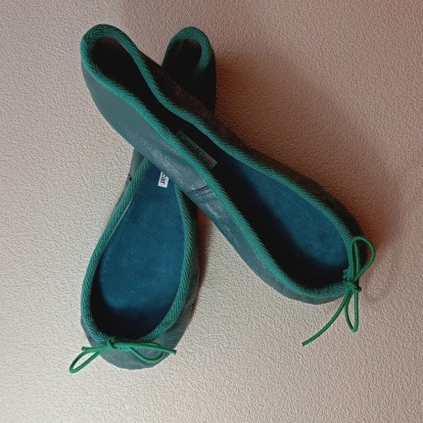 Ready to Ship NoW!!! Extra Extreme Low Cut Ballet Shoes in Dark Green Leather with Outdoor Soles size EU 39 / US 8