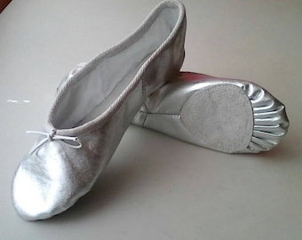 Metallic Silver Leather Ballet Slippers in Girls & Children's sizes