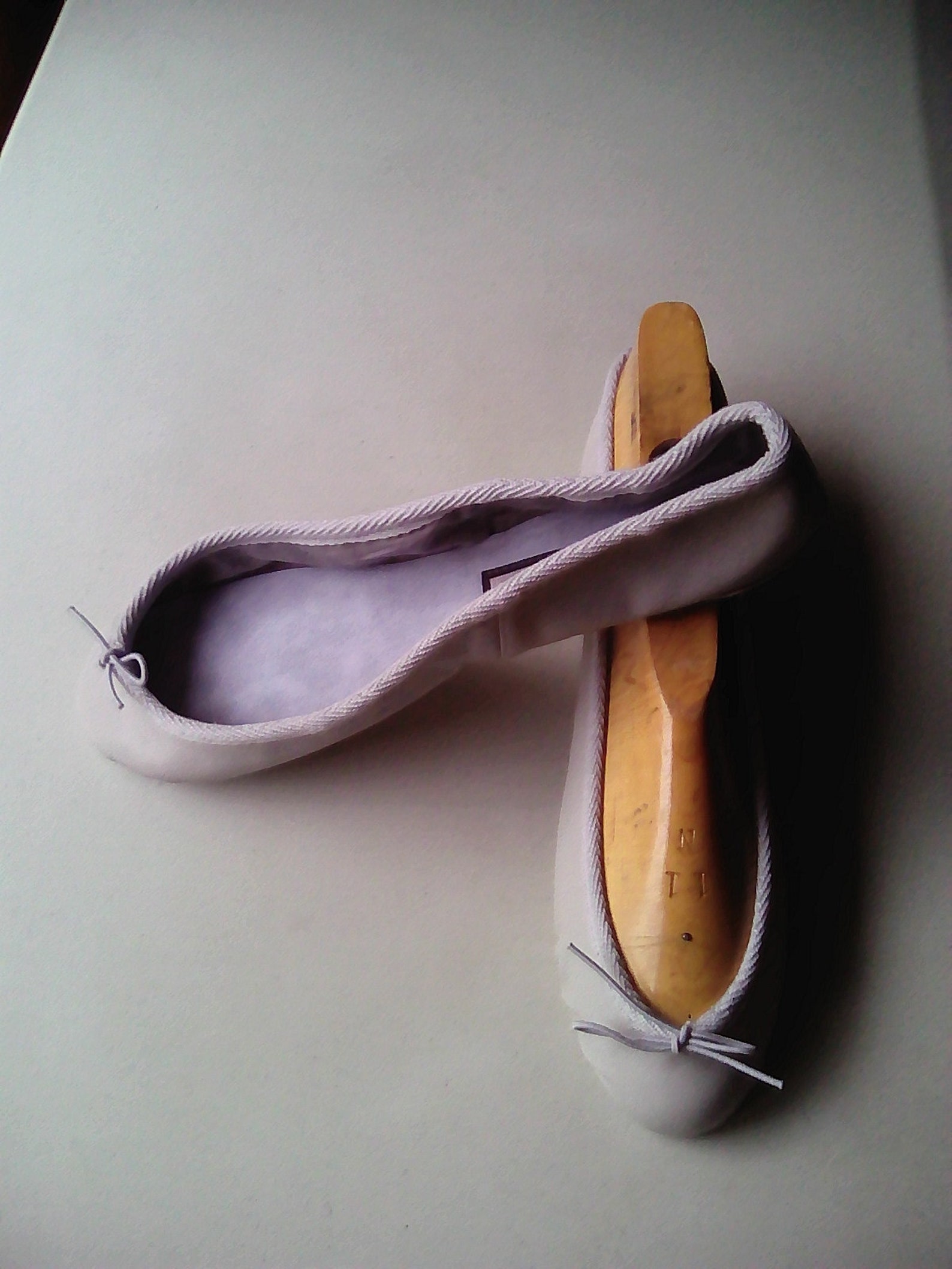 extreme low-cut pale grey leather ballet shoes - adult sizes