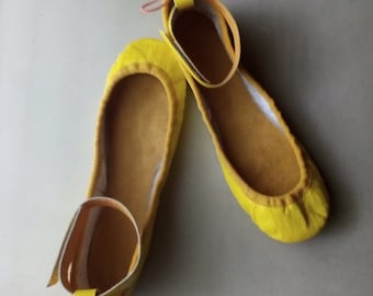 yellow flats size 9