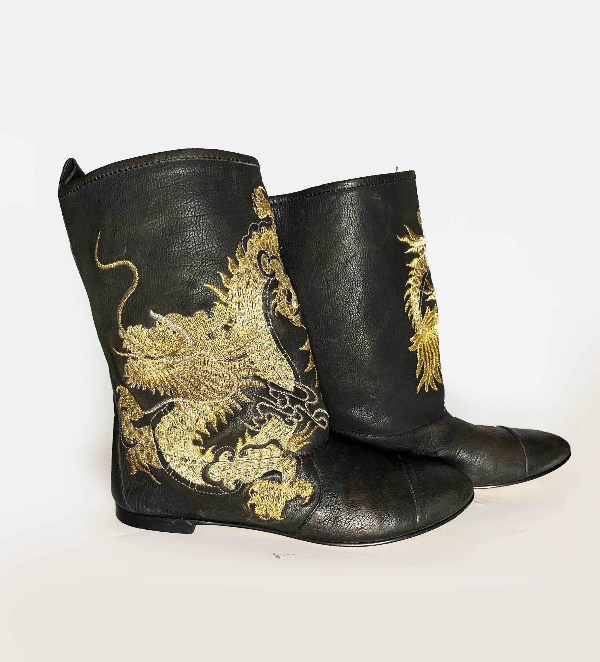 2000s Giuseppe Zanotti Embroidered Dragon Black Leather Calf  display picture 2