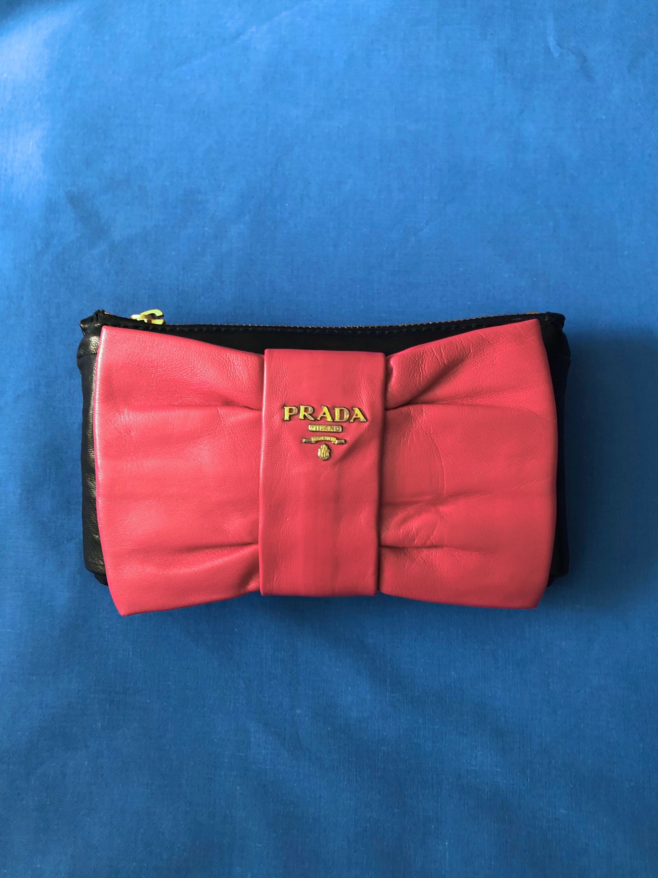 Prada bow clutch hot sale
