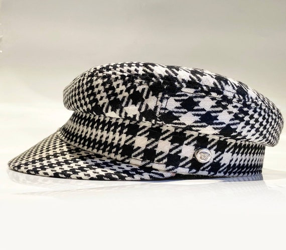 Gianni hotsell versace hat