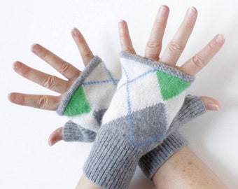 Custom Lambswool Fingerless gloves /Texting gloves with Cashmere Trim