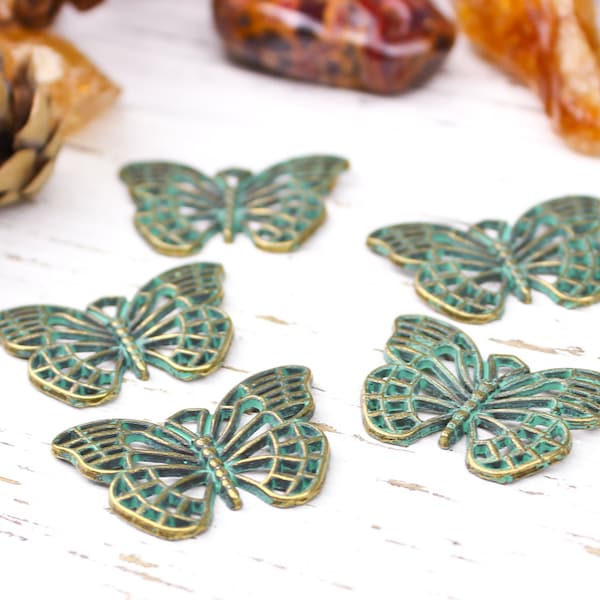 CLEARANCE 50% OFF Verdigris Butterfly Connector Link Charm, Antique Bronze Brass Verdigris Beads, Zinc Alloy, 17.5x25mm, 30 pcs, M12