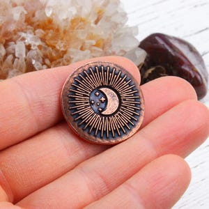 Button - Handcrafted Solid Copper Alchemical Eclipse Crescent Moon Bracelet Button, Antique Copper Decorative Shank Button, 25mm, rC386 immagine 2