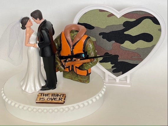 Wedding Party Reception ~Both Bride & Groom Camo Hunters~  Hunting Cake topper 