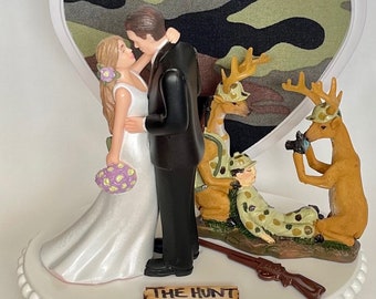 Wedding Cake Topper Deer Hunter Photography Themed Hunting Beautiful Long-Haired Bride and Groom Green Camo Heart Backdrop Groom's Cake Top