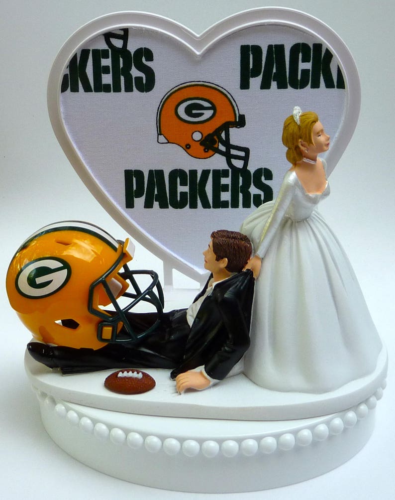 wedding cake topper green