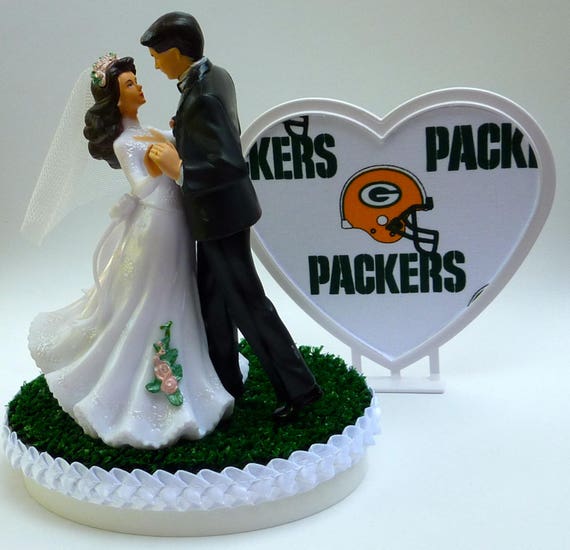 wedding cake topper green