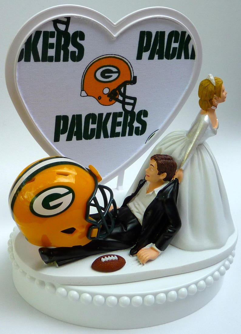 wedding cake topper green