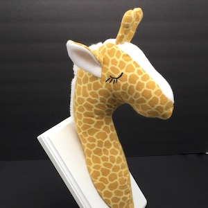 Sleeping Giraffe Animal Head / Stuffed Animal Head / Faux Animal Head / Stuffed Giraffe Wall Mount / Nursery Animal Decor / Baby Shower Gift
