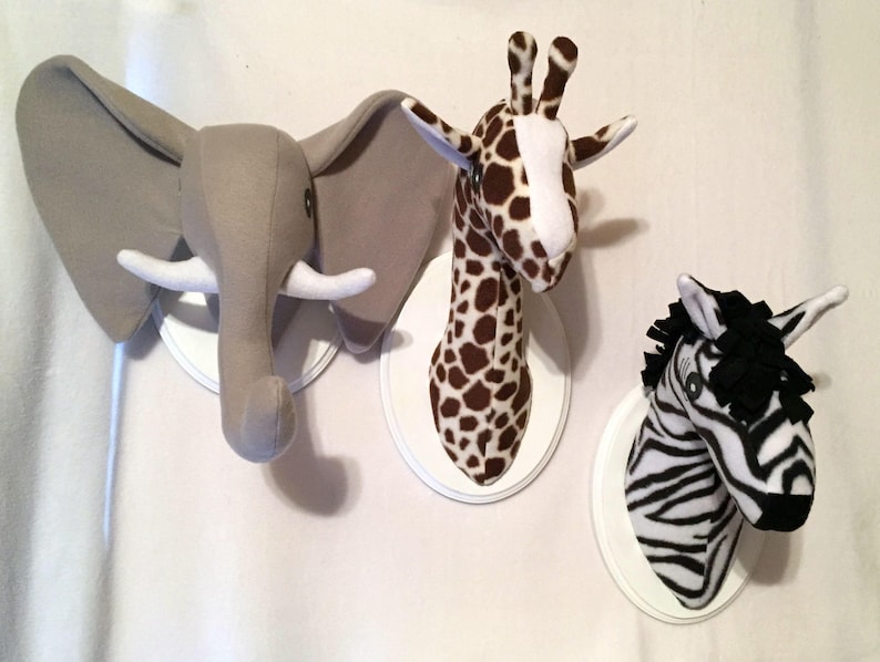 Stuffed Safari Animal heads 3 / Safari Animals Nursery Wall | Etsy
