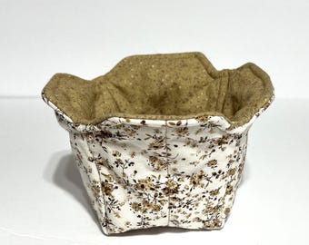 Floral Pint Cozy: Reversible Cotton ice cream / single serving soup / Mac and cheese / Cereal / Snack Cozy