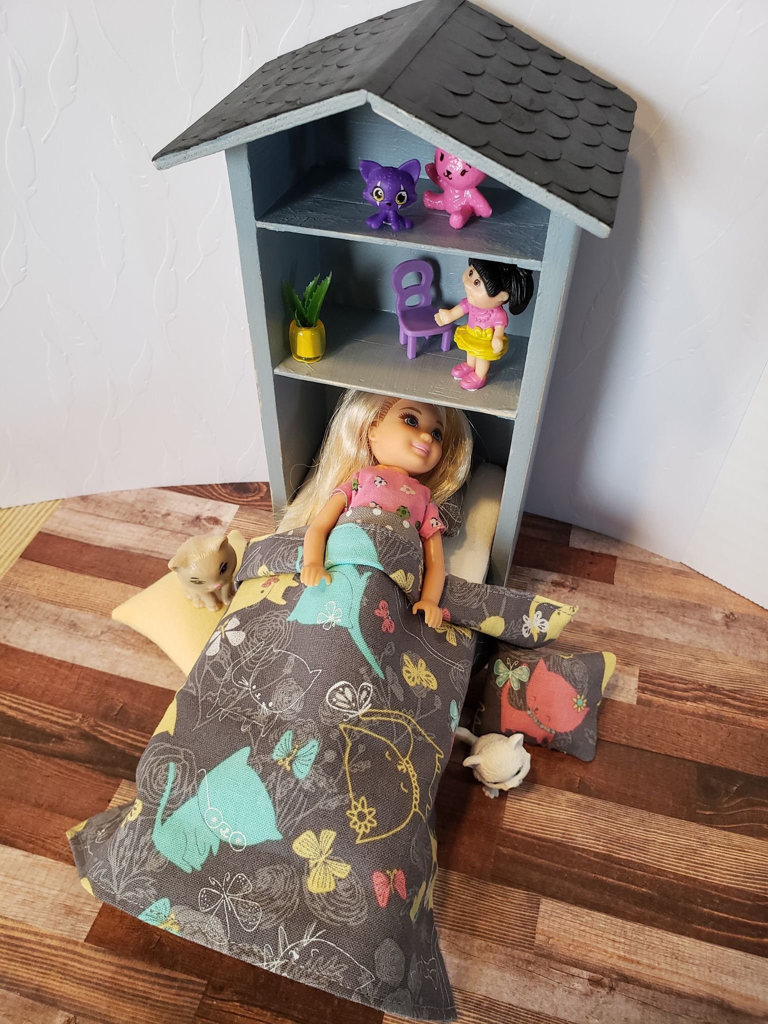 Doll House Bookshelf Bed for Chelsea doll or similar size Etsy