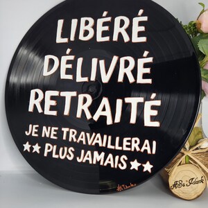 Recyceltes Vinyl (umwandelbar in eine Uhr) im Pop-Art-Stil, handbemalt, einzigartige Dekoration – Ruhestand