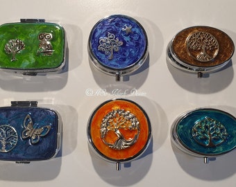 Petite boite en métal argenté - Pilulier de poche à compartiments - Collection Arbre de vie