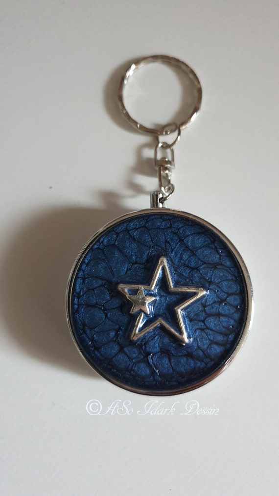 Petite Boite En Métal Argenté Pilulier De Poche à Compartiments Petite Boite Porte Clés Collection Symbole Breton étoiles Kokopelli