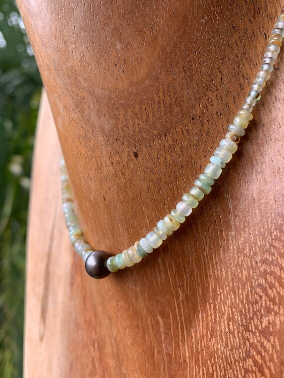 Opal x Tahitian necklace