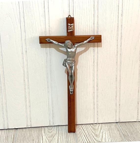 Vintage Crucifix Wood Cross Pewter Jesus Christ Made in Italy
