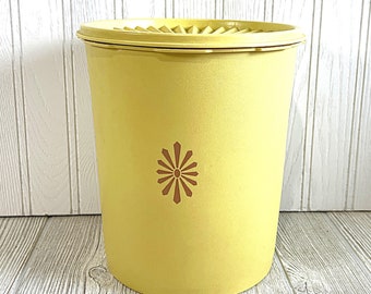 Vintage Tupperware Servalier Harvest Gold 805-2 Canister 1970s With Push Lock Lid in Yellow Gold Stacking Kitchen Storage Made in USA