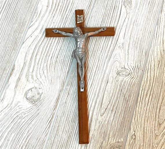 Vintage Crucifix Wood Cross Pewter Jesus Christ Made in Italy