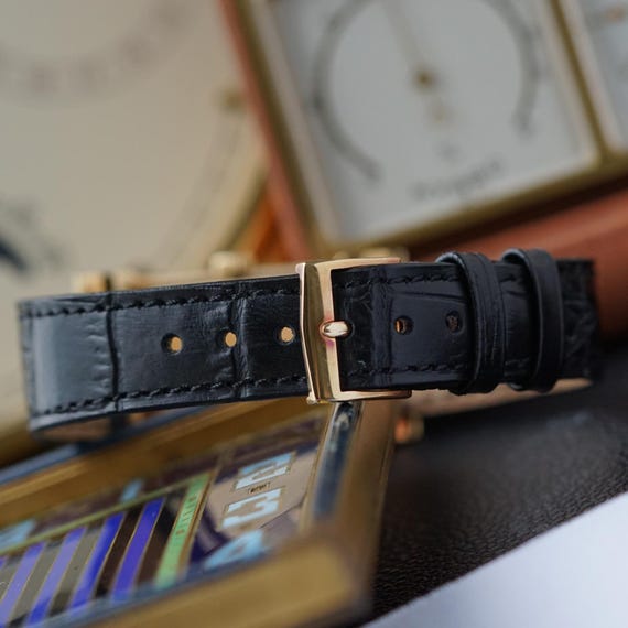 Patek Philippe Rare Ref. 2415 Rectangular 18k Yel… - image 8