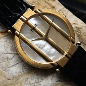 Piaget Polo Ref. 8673 18k Gold Rare Mother of Pearl Original Box Vintage Quartz 1980s