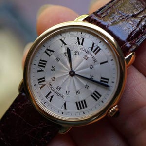 Cartier Ronde Mecanique 33 mm 18k Gelbgold Privée Kollektion Guilloche Zifferblatt Mechanisch 2000er Jahre