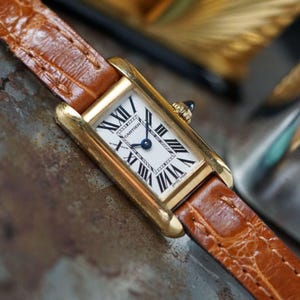 Cartier Tank Allongee W1529965 Mini Ouro 18k Quartzo 14 mm Anos 2000