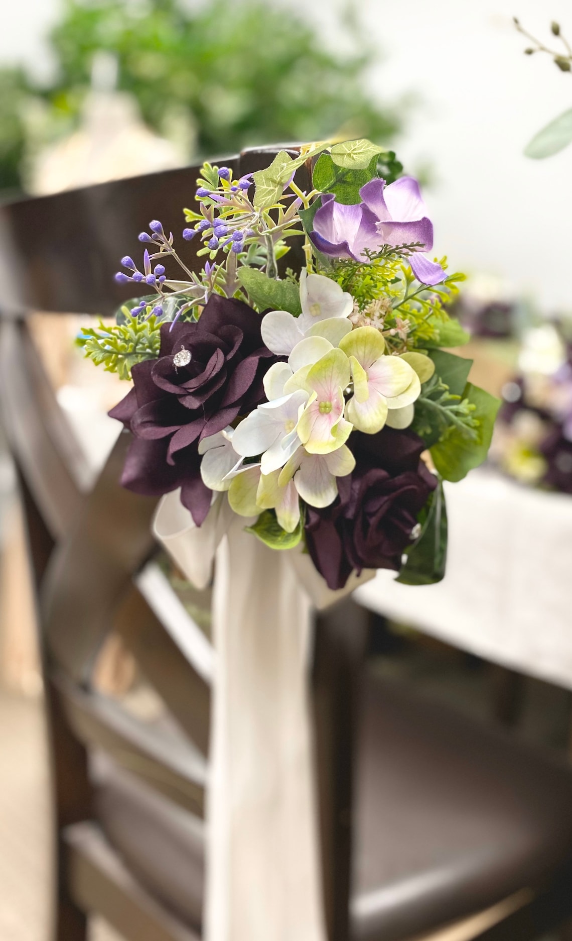 Aisle marker: plum lavender purple greenery Wedding Church image 1