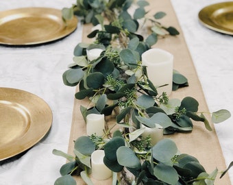 Quality Artificial lush green silver dollar seeded eucalyptus garland wall hanging decor Table Centerpiece Arch Decoration
