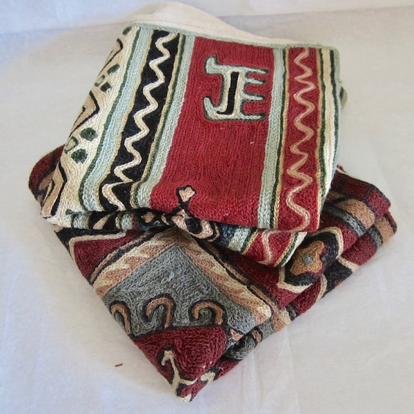 Vintage Kilim Pillow Covers Pair Ethnic South America Woven Textile Southwest Tapestry Native Folk Art BOHO Latin American Vivid Tapestries