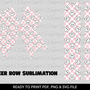 Puede incluir: Diseño de sublimación de lazo de animadora con un patrón de cuadros rosas y blancos con caras sonrientes. El diseño incluye un lazo de animadora y dos tiras, con el texto "CHEER BOW SUBMLIMATION" y "READY TO PRINT PDF, PNG & SVG FILE".