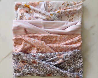 Soft Stretchy Twist Headband, Neutral Floral Women's Yoga Boho Headwrap