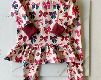IN STOCK Girls Christmas Bows Peplum Set, Cute Holiday Two Piece Set, Long Sleeve Peplum Top and Leggings